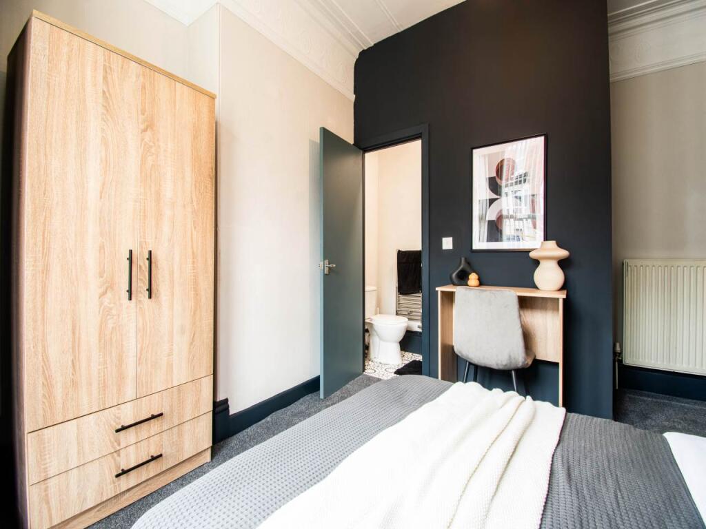 113 Cemetery RD R4 (