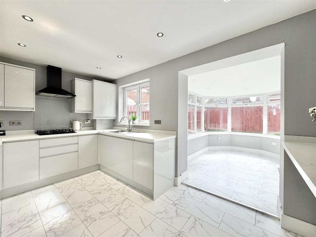 Kitchen/Garden Room