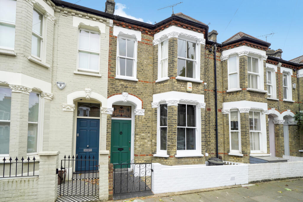 property in Kerrison Road, 
Battersea, SW11