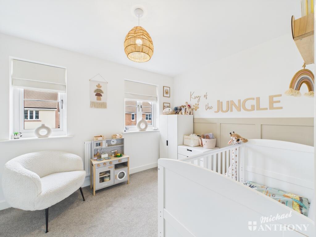 CAM02773G0-PR0267-STILL007