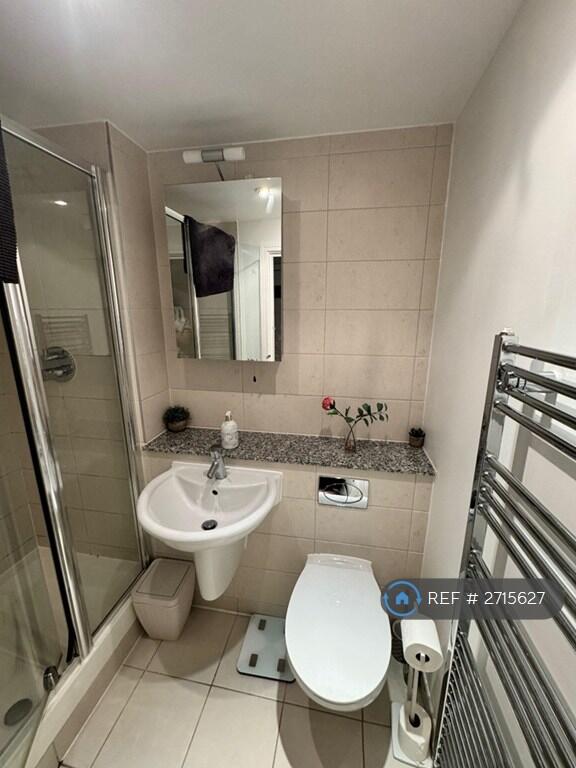 Family/Guest Bathroom