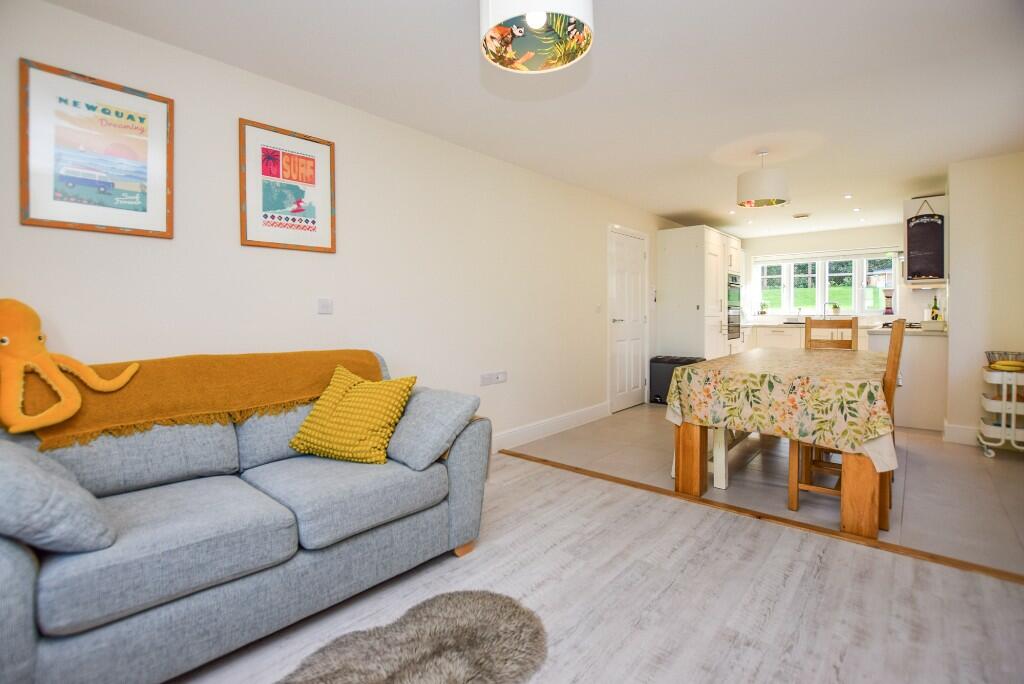 Kitchen/diner/family