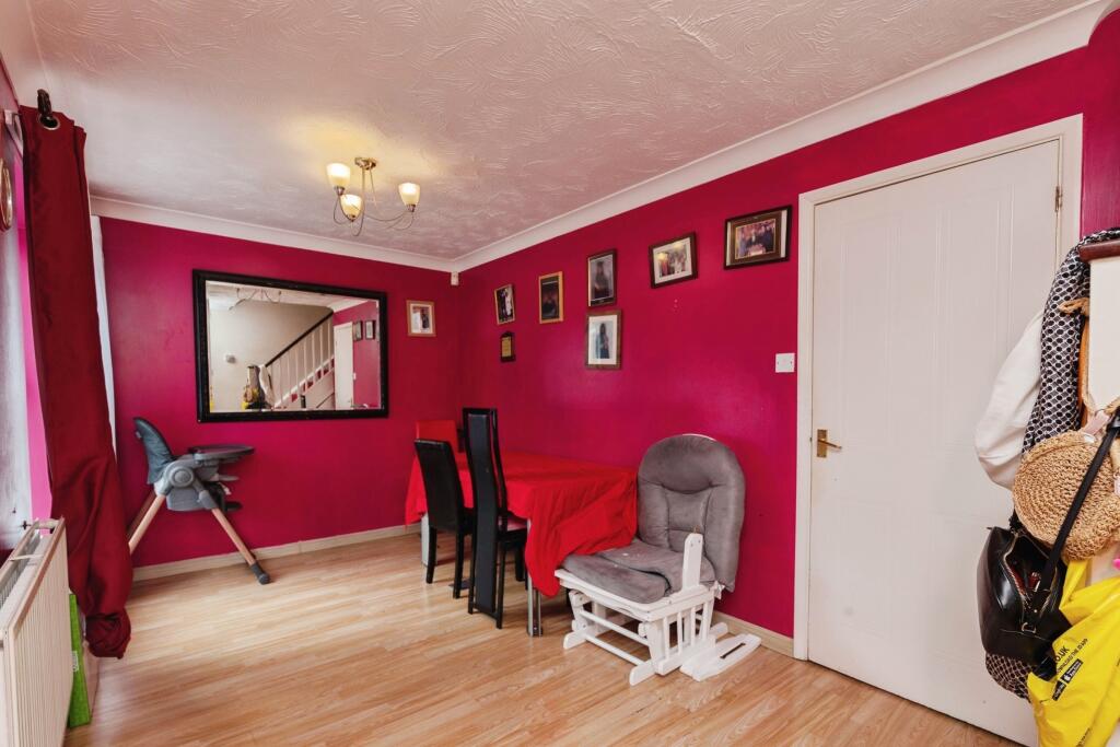 70c574d3b743f011877a7c1e520332d4