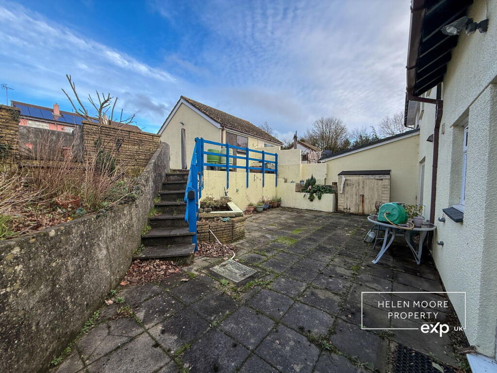 Sanderspool Cross, South Brent, Devon