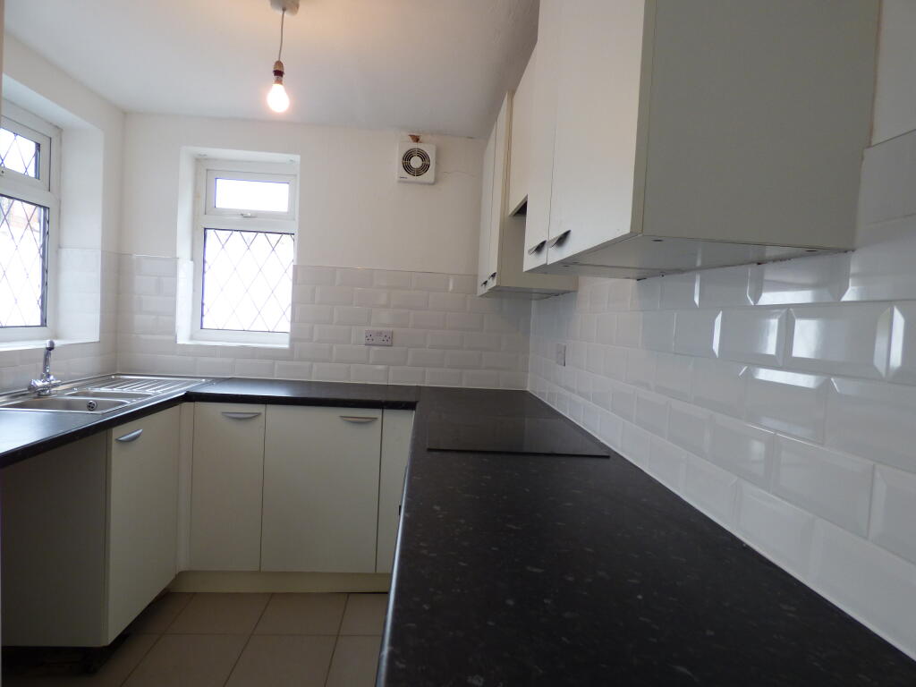 Kitchen 2