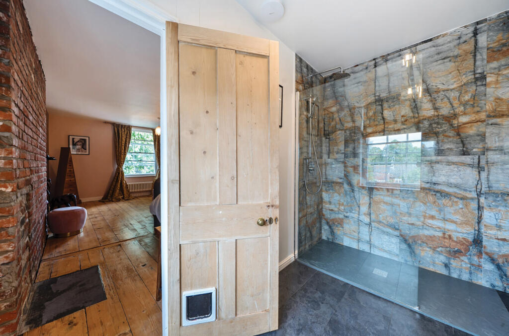 1329704-13-688927...