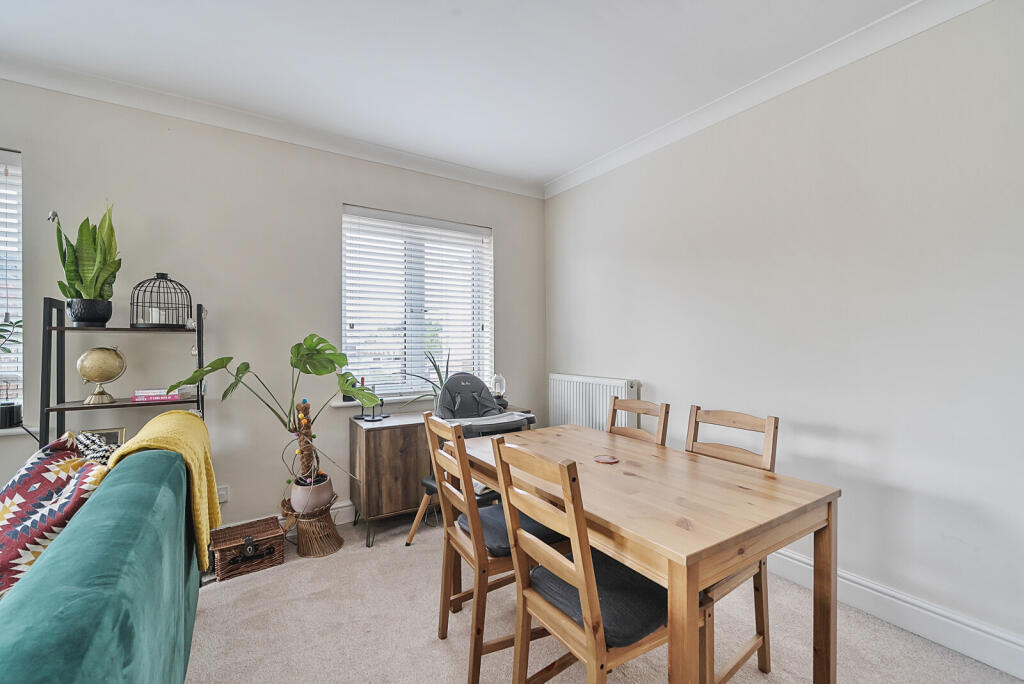 1324265-6-687a05c...