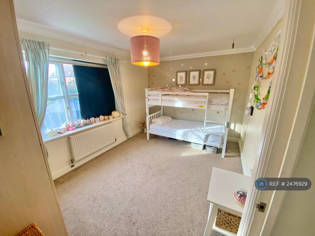 1st Floor Bedroom 2 (Rear)