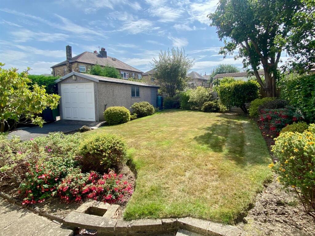 rear garden.jpg