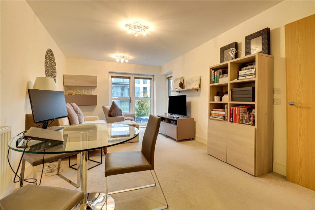 Living/Dining Room