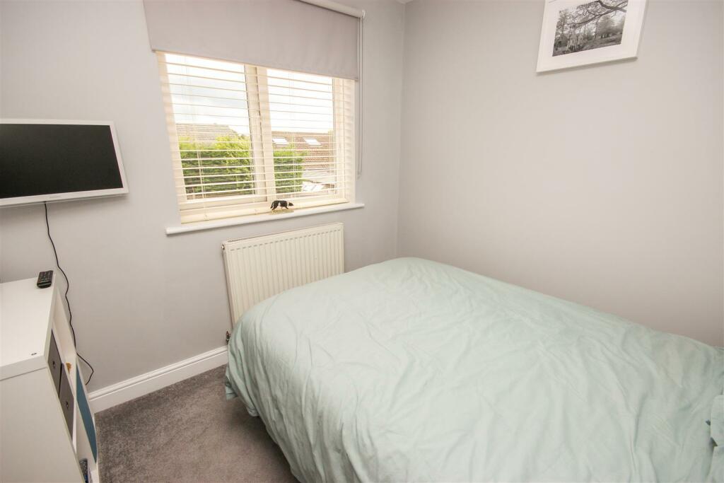 Bedroom 2.jpg