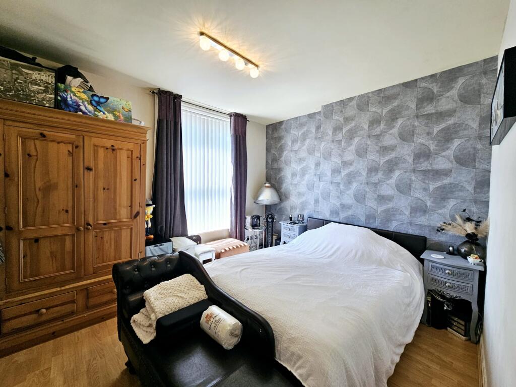 1530336a-65ca-4438-ab8f-fde1b6ebc0a1