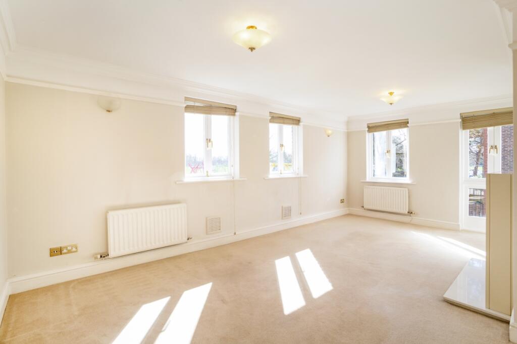 40 Beaufort Road ...