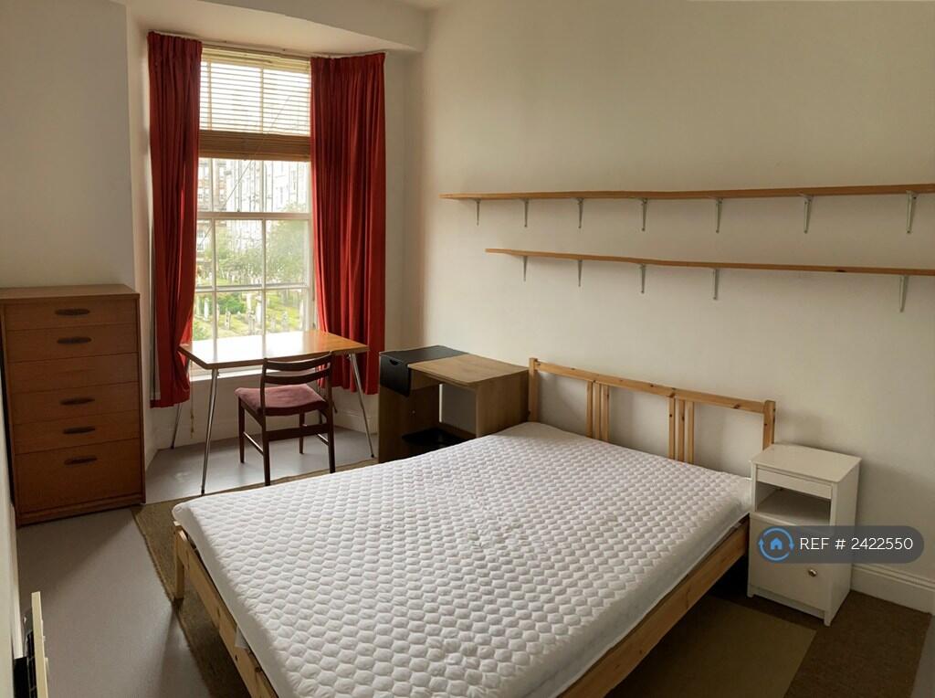 Bedroom 2 / Studio / Office
