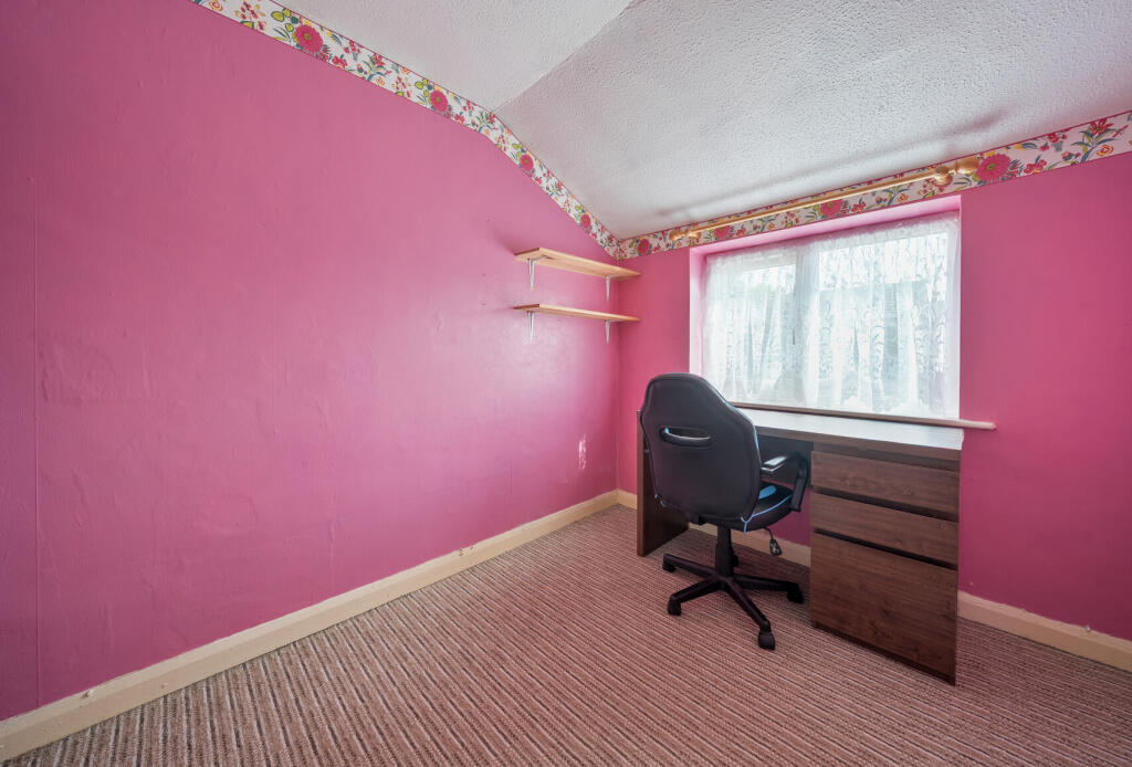 1317005-22-686e45...