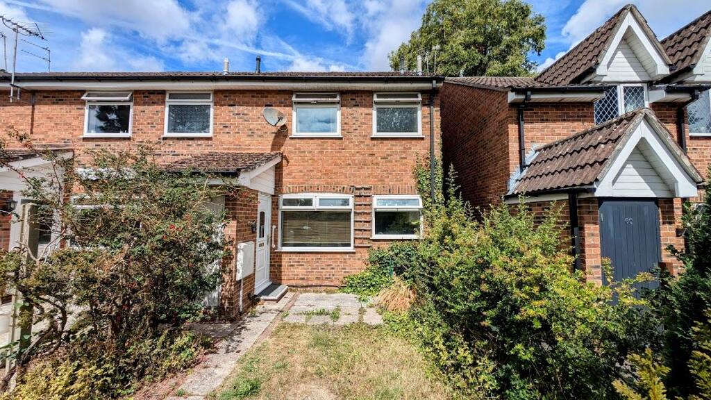 61 Canterbury Close front shot 2.jpg