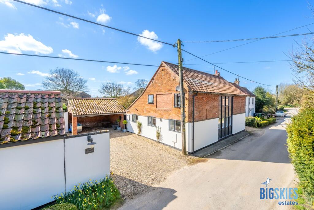 Front of house/drive