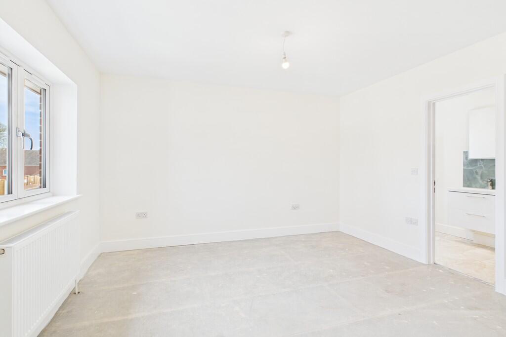 CAM01689G0-PR0460...