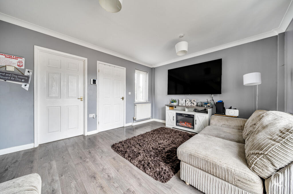 87c18ffb-e951-4f7...