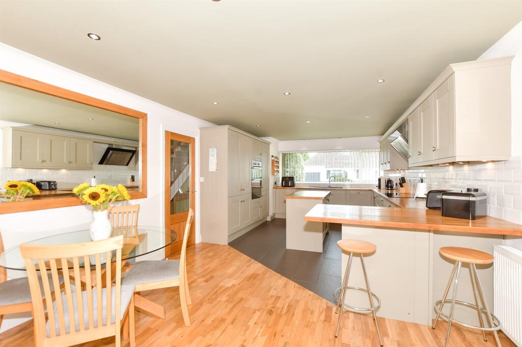 Kitchen/ Diner