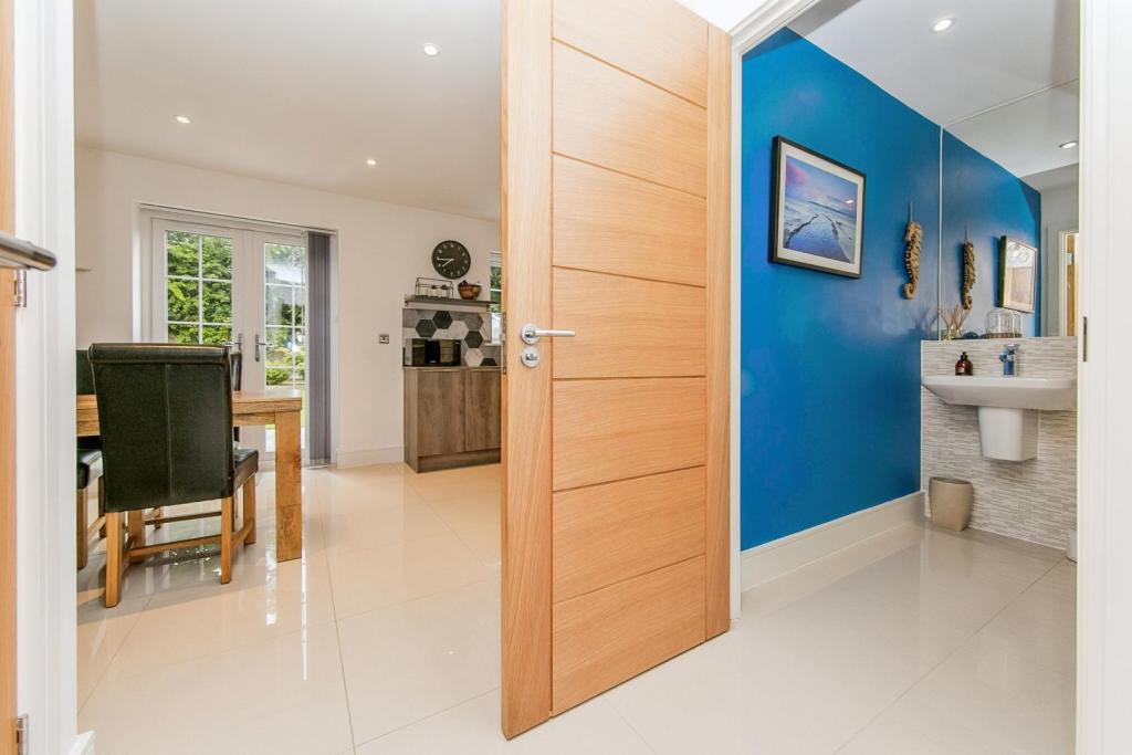 Downstairs Cloakroom