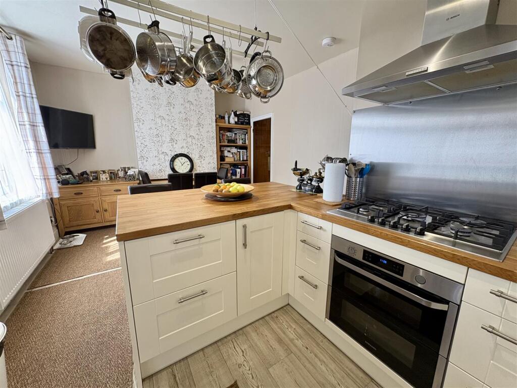 Bramleys Estate Agents - Rayner Road - Brighouse (