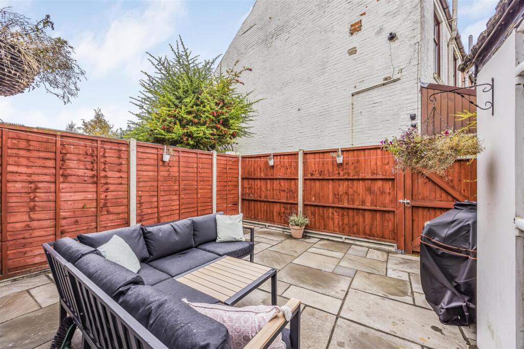 103 Westover Road, Baffins-PorticoMarketing-SoldBy