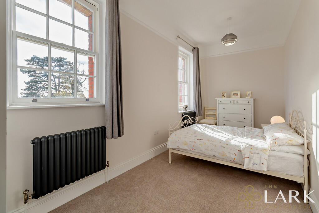 8664270-interiorW...