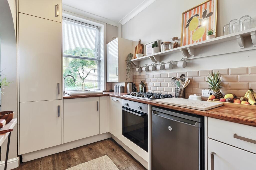 1321008-16-686cebeb3ea66