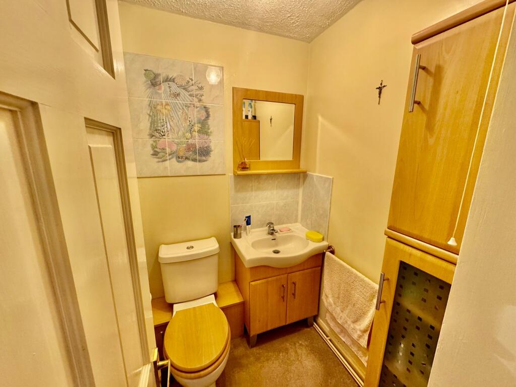 En-Suite Cloakroom