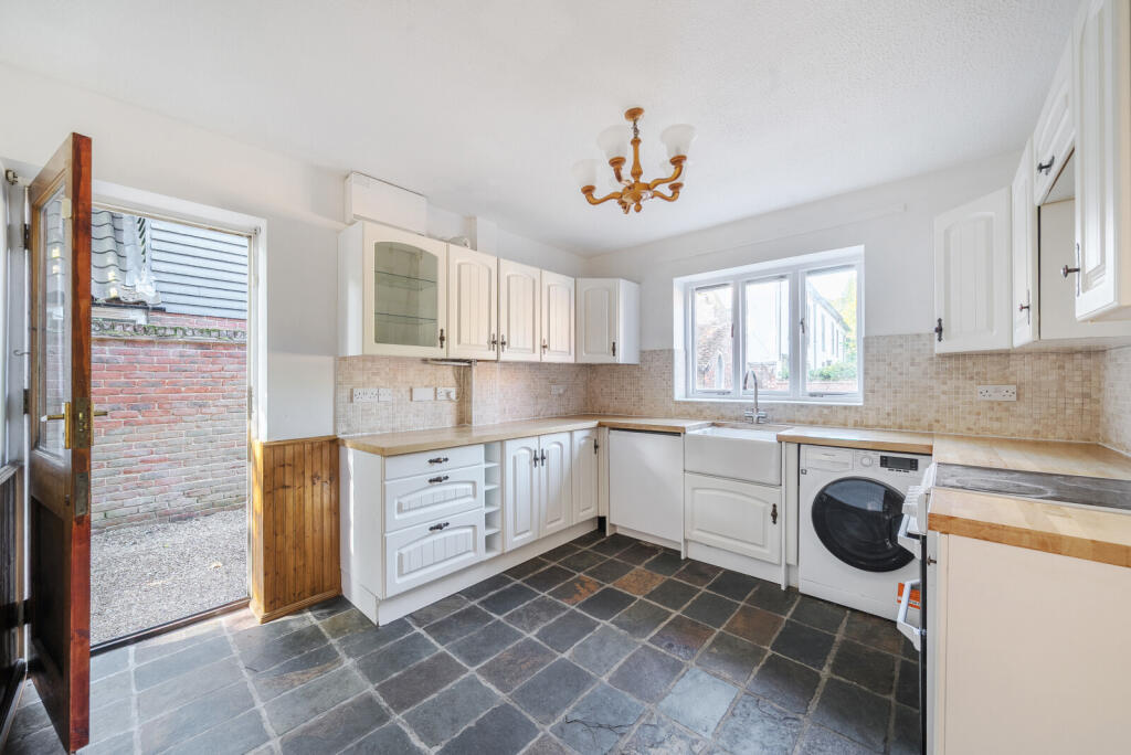 1349306-8-68be9b8...