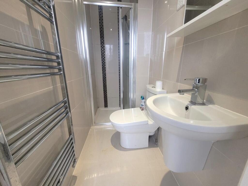 En-suite Bathroom