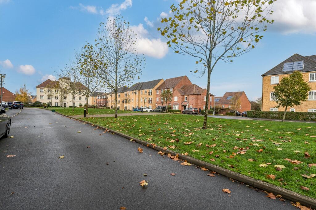 1382711-15-691db9b8d6129