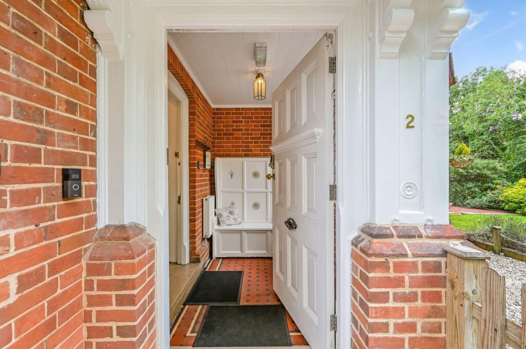 Queens Road, Lyndhurst, SO43