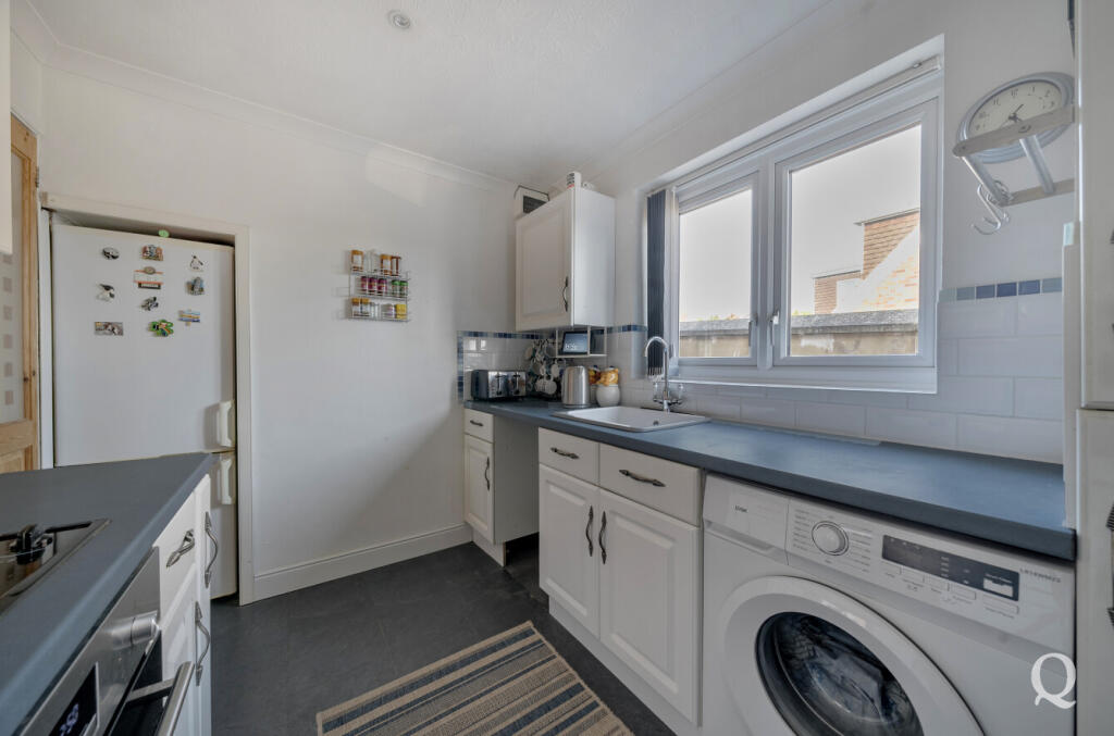 9a251a12-4e3f-4ef...