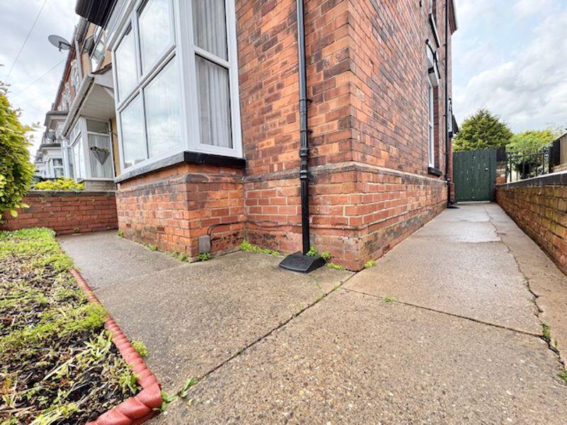 Front and side paths