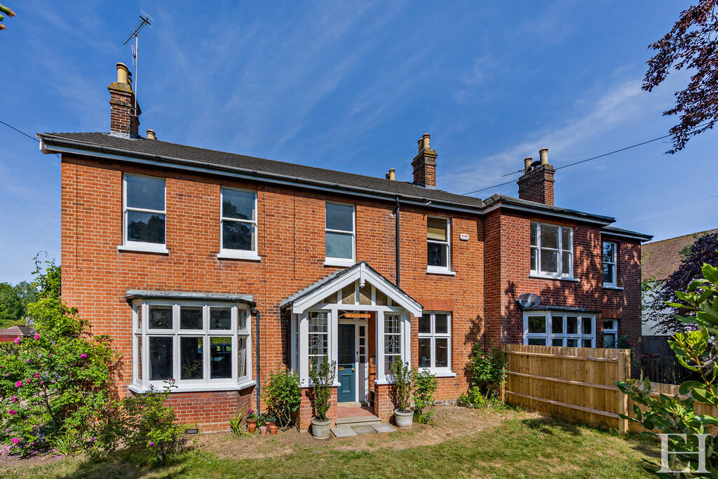 8647466-exteriorW...