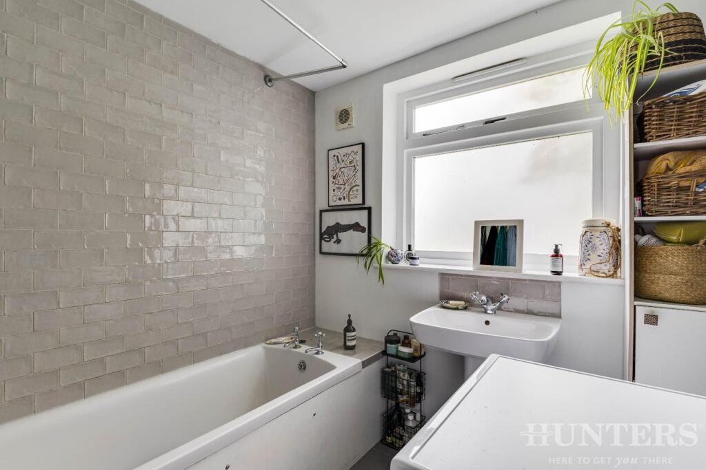 33 Nelson Rd N15-16.jpg