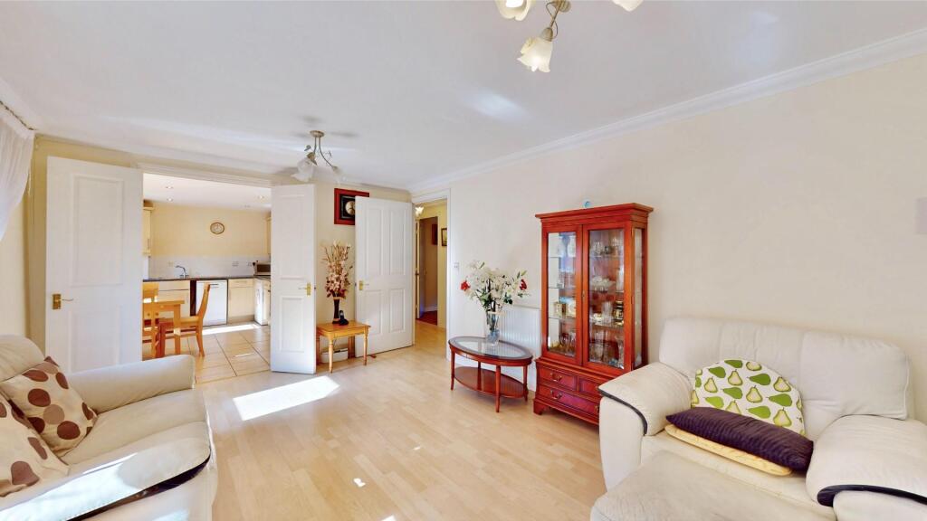 Flat-20-Nacton-Court-Hevingham-Drive-Chadwell-Heat