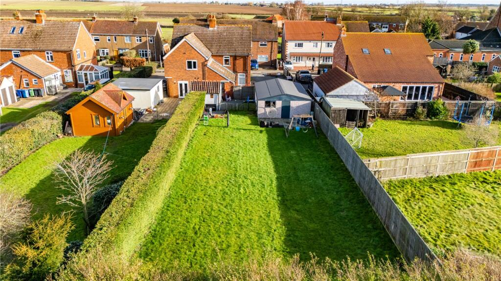 Rear Garden Aerial