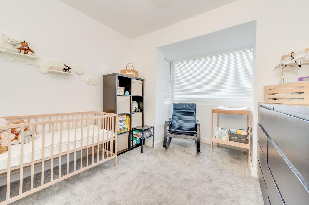 BEDROOMS AND FAMILY BATHROOM