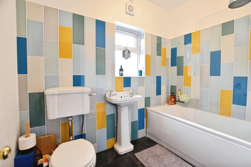 Ground floor bathroom