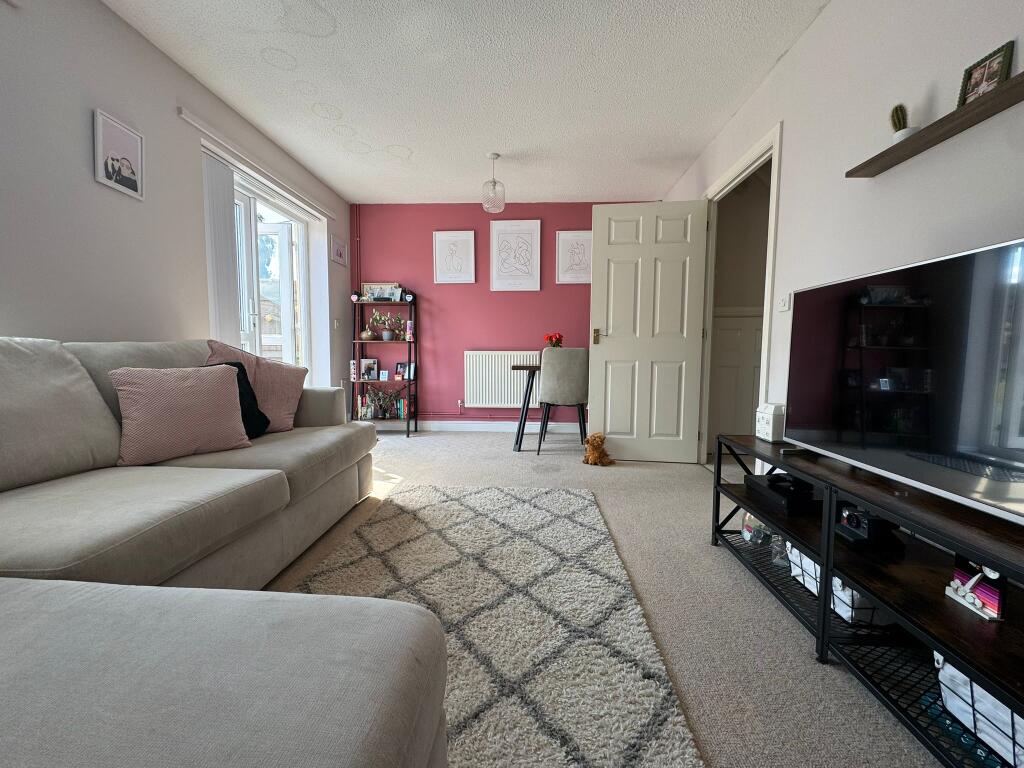 Living Room 4
