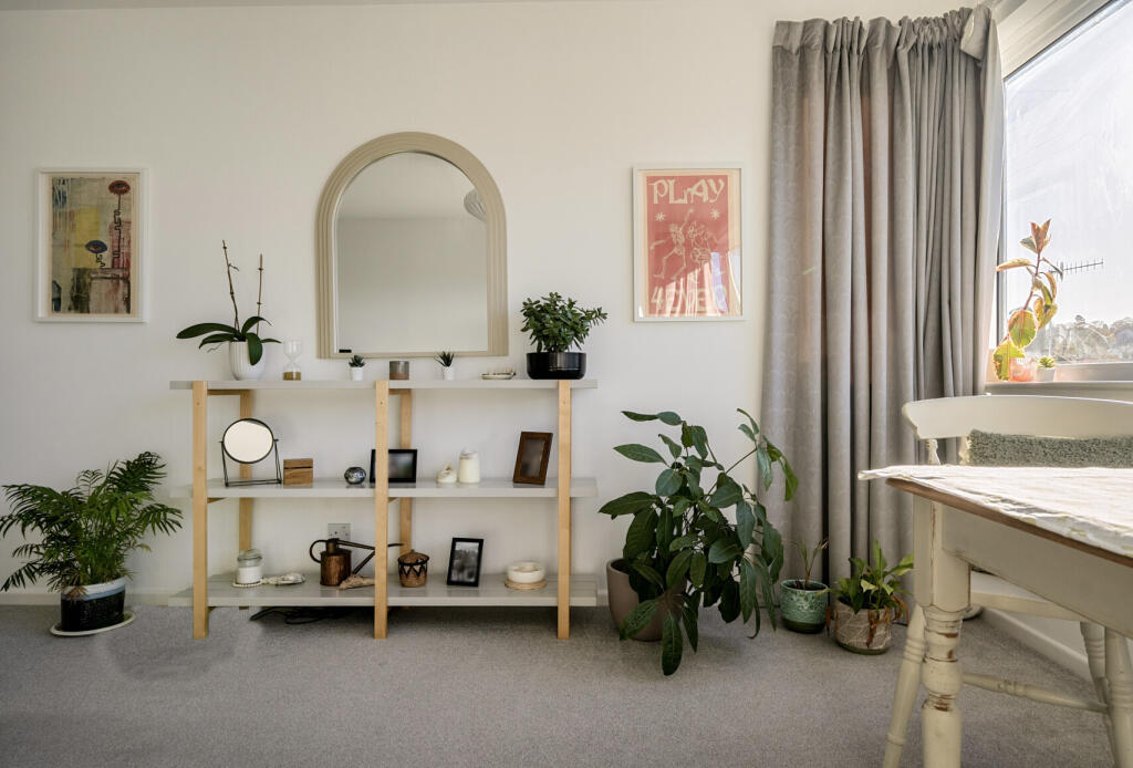 1380477-13-691b03...