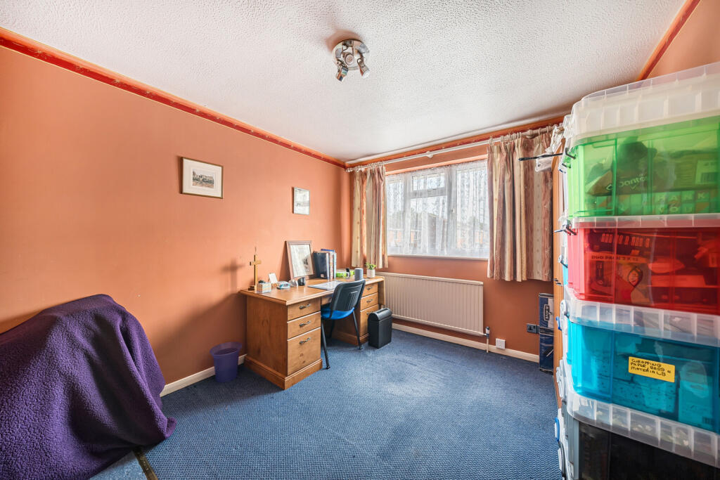 1358642-9-68d2723...