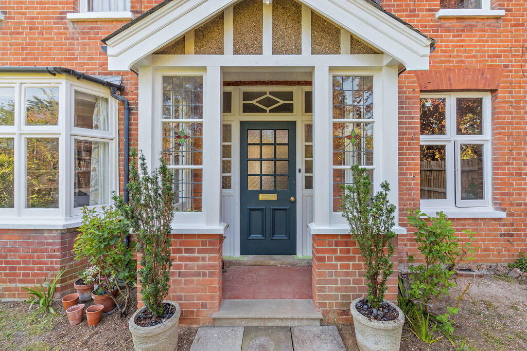 8646440-exterior1...