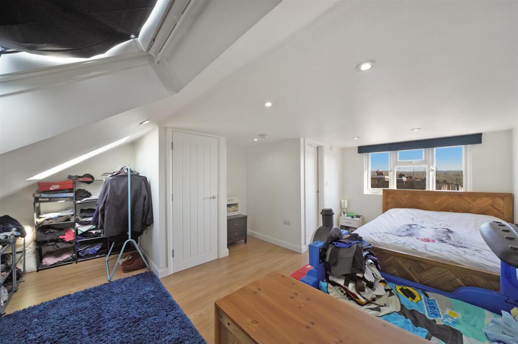 38A Vicarage Road - S1BiXQ5FV8aXa4HR8siA.jpg