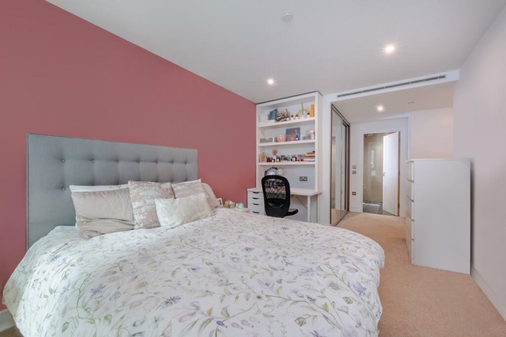 BEDROOM 2 b.jpg