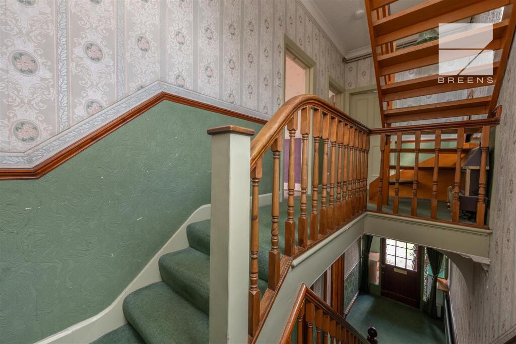 97 Hall Lane_0036.jpg