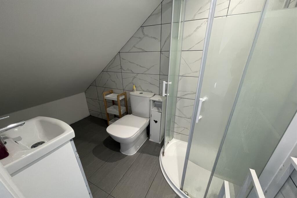 ensuite to master be